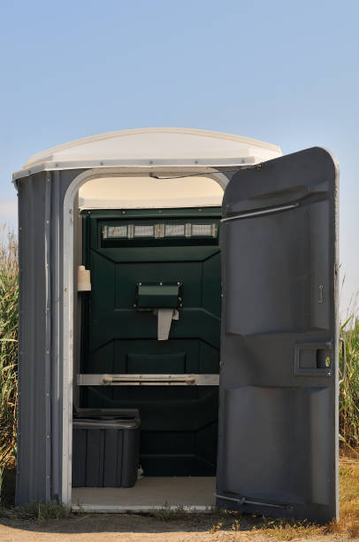 Best Portable toilet rental cost  in Garberville, CA